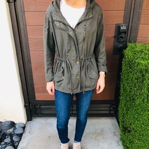 green cargo military jacket